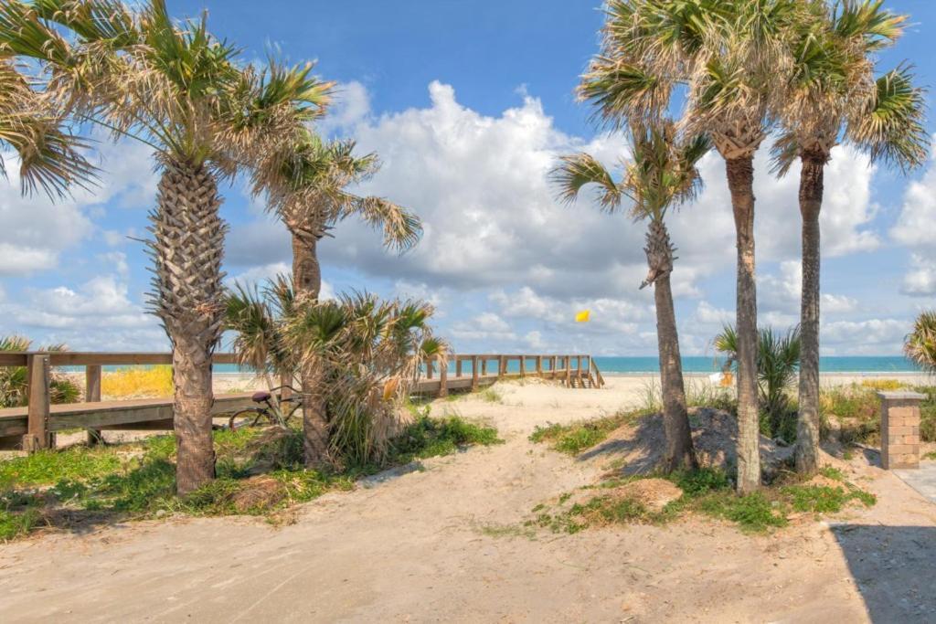 Sea La Vie Beach Oceanfront Patio Pet Friendly Jacksonville Beach Eksteriør billede